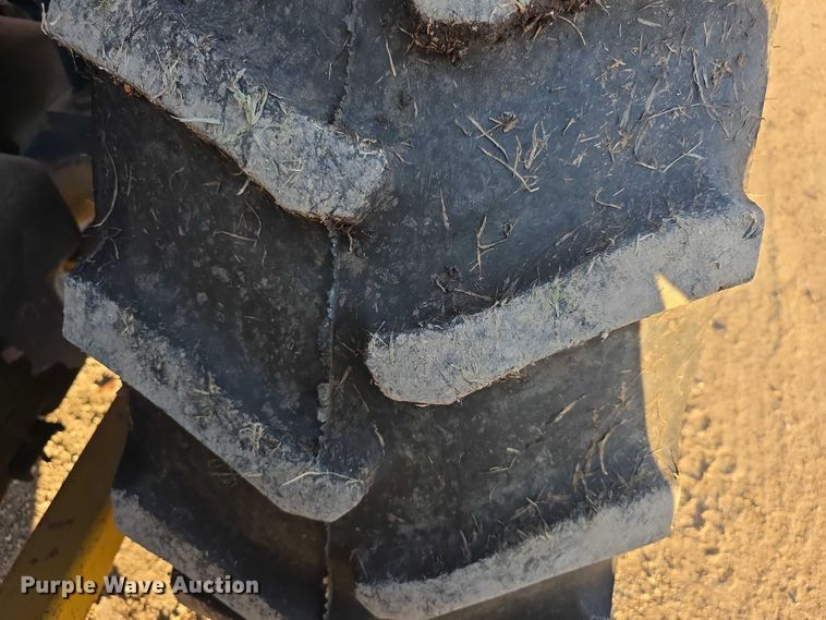 image for item FI0727 Ford 6610 tractor