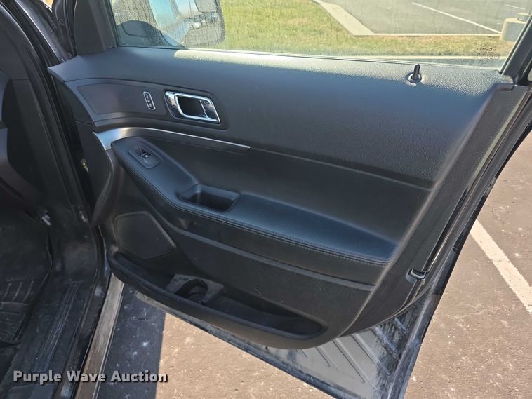 image for item FI0730 2017 Ford Explorer Police Interceptor SUV