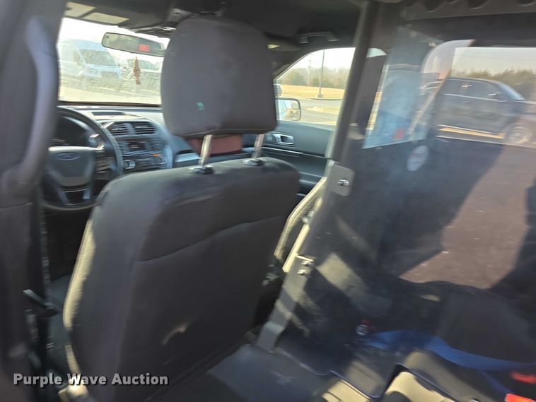 image for item FI0730 2017 Ford Explorer Police Interceptor SUV