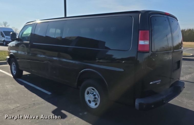 image for item FI0734 2008 Chevrolet Express prisoner transport van