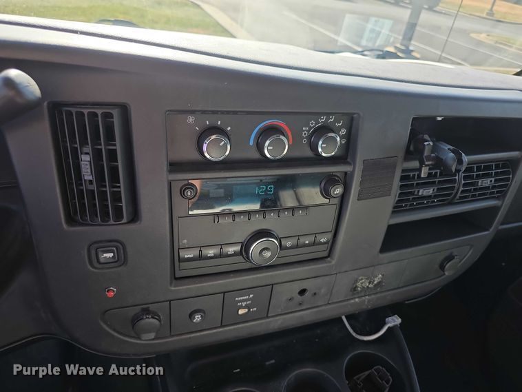 image for item FI0734 2008 Chevrolet Express prisoner transport van