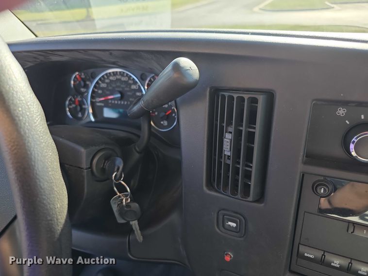 image for item FI0734 2008 Chevrolet Express prisoner transport van