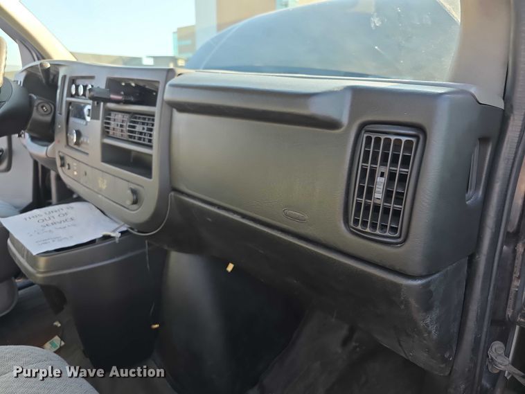 image for item FI0734 2008 Chevrolet Express prisoner transport van