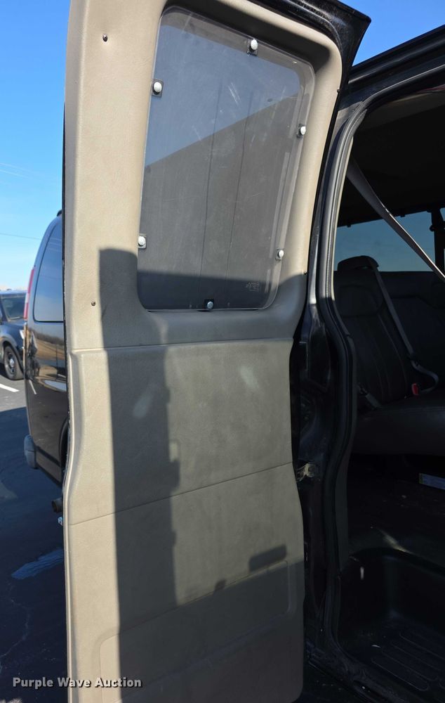 image for item FI0734 2008 Chevrolet Express prisoner transport van