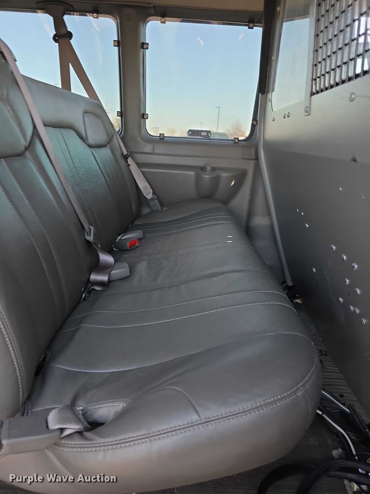 image for item FI0734 2008 Chevrolet Express prisoner transport van
