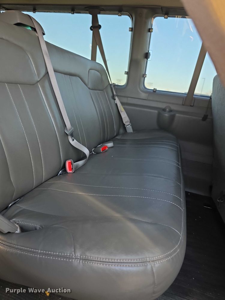 image for item FI0734 2008 Chevrolet Express prisoner transport van