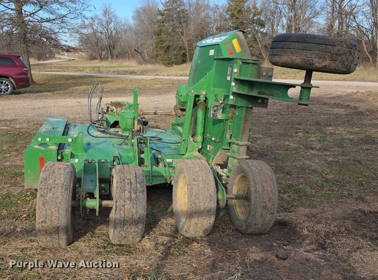 image for item FI0739 John Deere R10 rotary mower