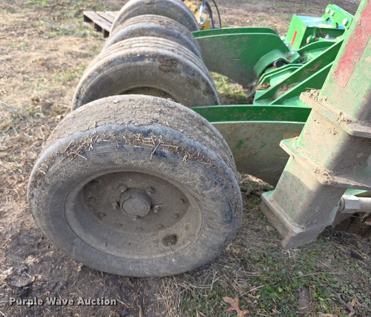 image for item FI0739 John Deere R10 rotary mower