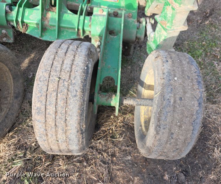 image for item FI0739 John Deere R10 rotary mower