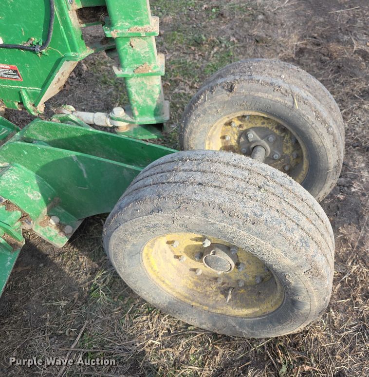 image for item FI0739 John Deere R10 rotary mower