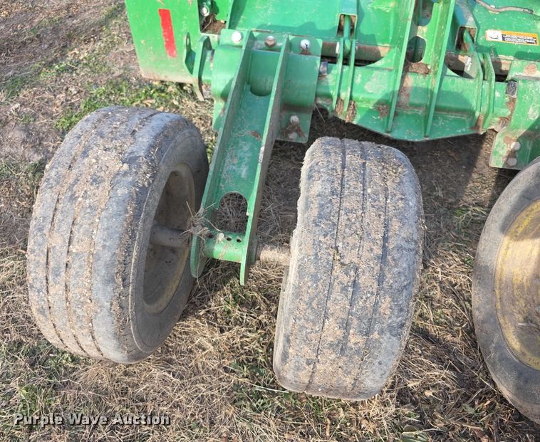 image for item FI0739 John Deere R10 rotary mower