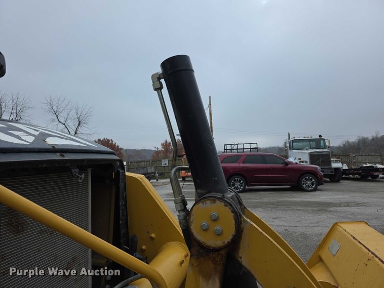 image for item FK0657 2008 Caterpillar 450E backhoe