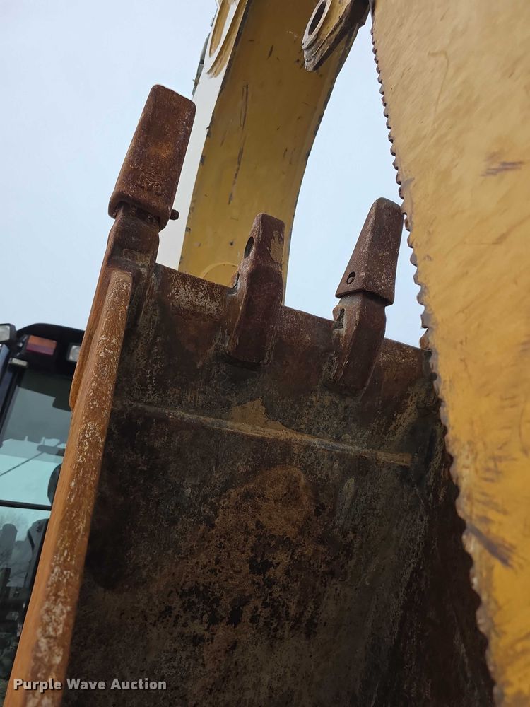 image for item FK0657 2008 Caterpillar 450E backhoe