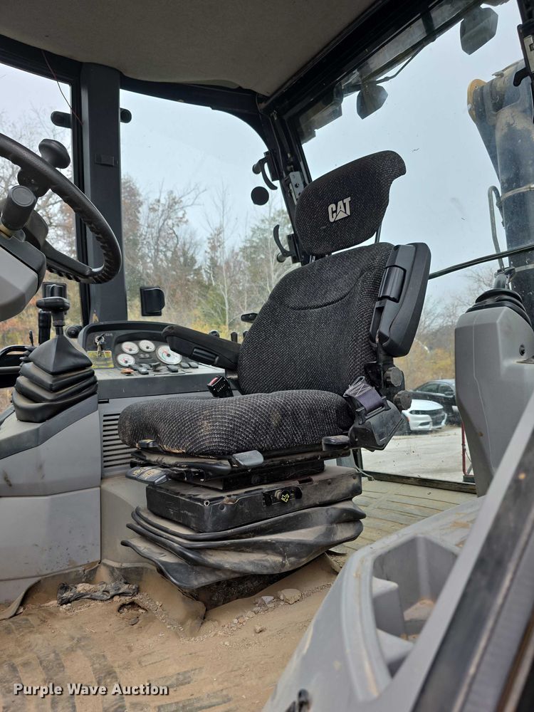 image for item FK0657 2008 Caterpillar 450E backhoe