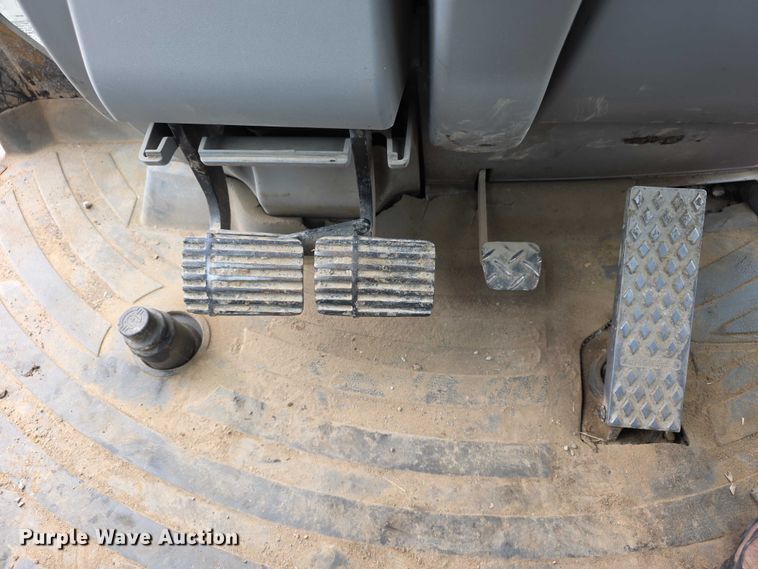 image for item FK0657 2008 Caterpillar 450E backhoe