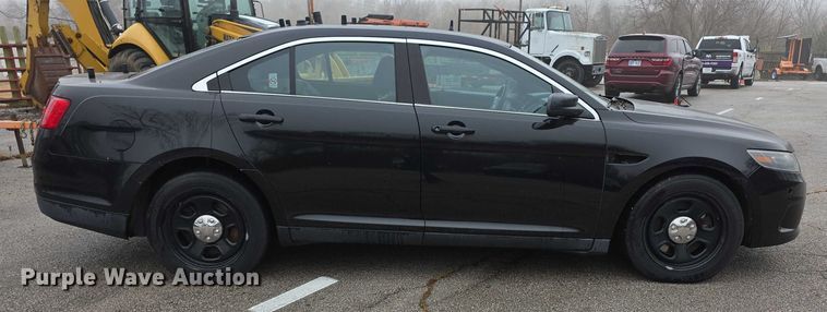 image for item FK0658 2015 Ford Taurus Police Interceptor 