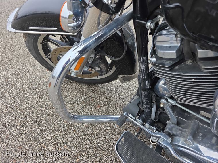 image for item FK0662 2017 Harley Davidson Police Road King motorcycle