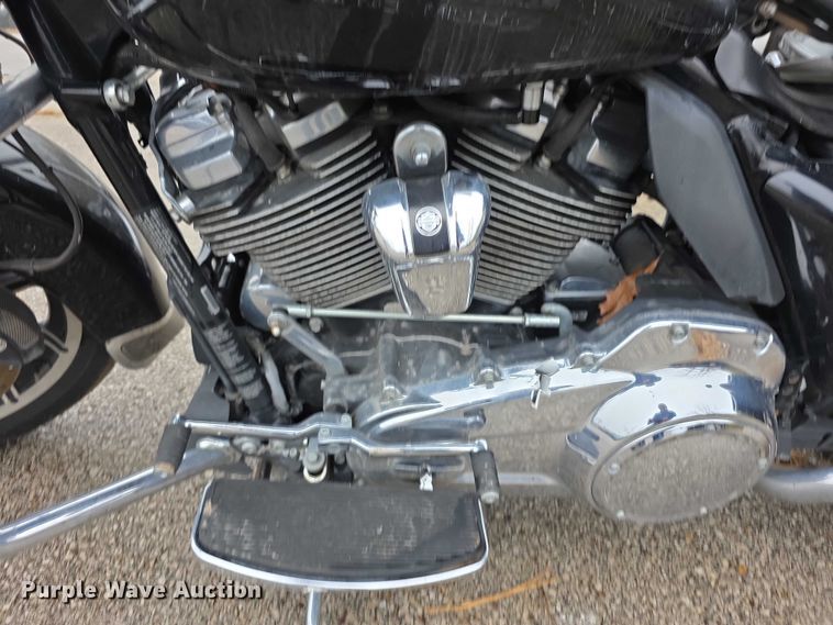 image for item FK0662 2017 Harley Davidson Police Road King motorcycle