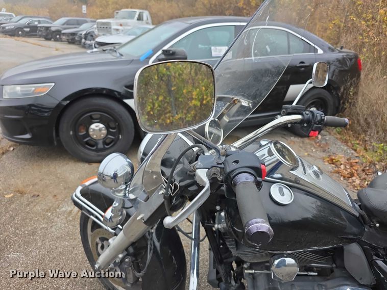 image for item FK0663 2013 Harley Davidson Police Road King motorcycle