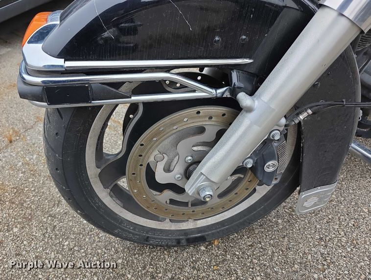 image for item FK0663 2013 Harley Davidson Police Road King motorcycle