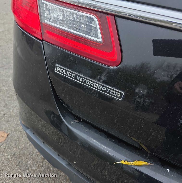 image for item FK0664 2015 Ford Taurus Police Interceptor 