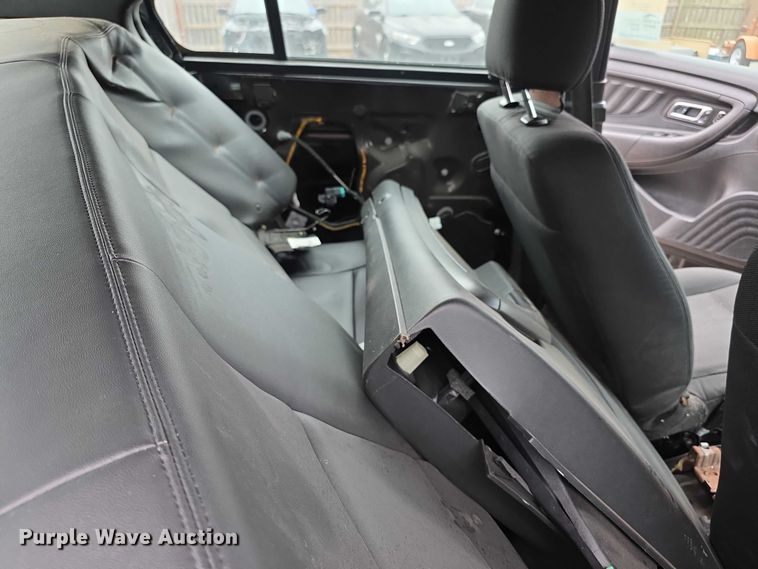 image for item FK0664 2015 Ford Taurus Police Interceptor 