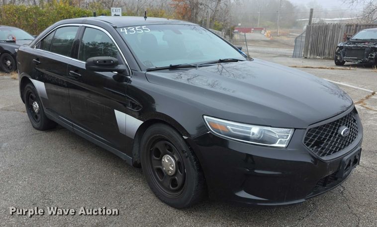 image for item FK0665 2017 Ford Taurus Police Interceptor 
