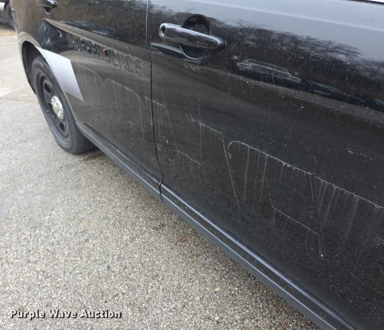 image for item FK0665 2017 Ford Taurus Police Interceptor 