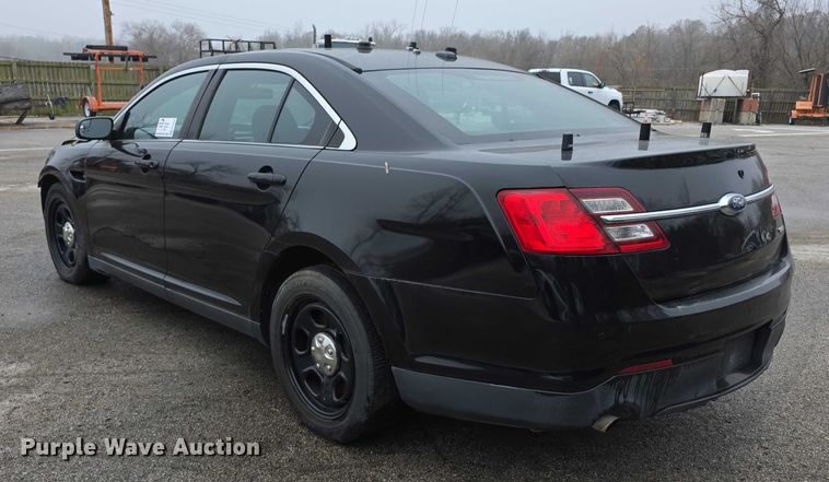 image for item FK0668 2015 Ford Taurus Police Interceptor 