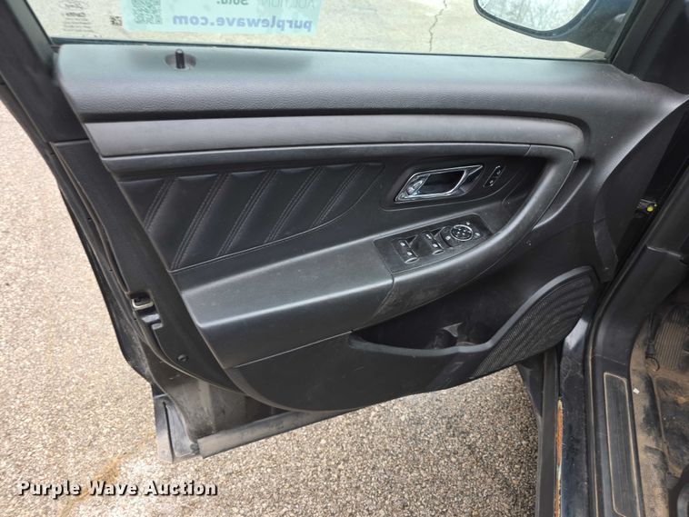 image for item FK0668 2015 Ford Taurus Police Interceptor 