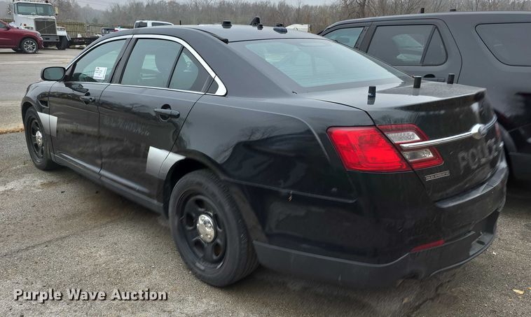 image for item FK0669 2017 Ford Taurus Police Interceptor 