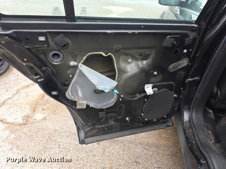 image for item FK0669 2017 Ford Taurus Police Interceptor 