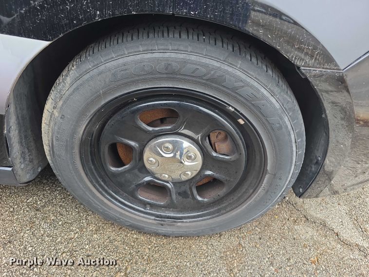 image for item FK0669 2017 Ford Taurus Police Interceptor 