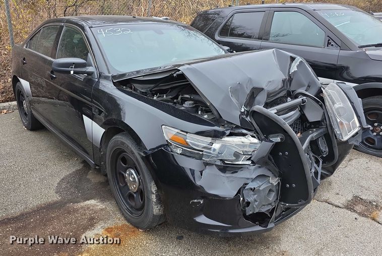 image for item FK0671 2019 Ford Taurus Police Interceptor 