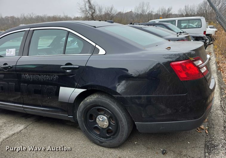 image for item FK0671 2019 Ford Taurus Police Interceptor 