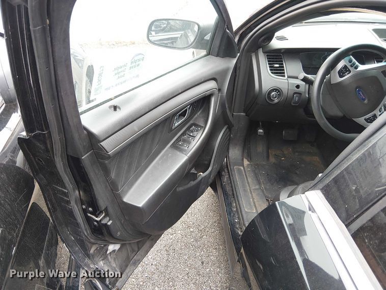 image for item FK0673 2015 Ford Taurus Police Interceptor 