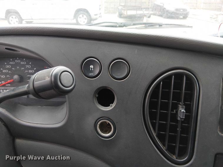 image for item FK0675 2007 Ford E350 van