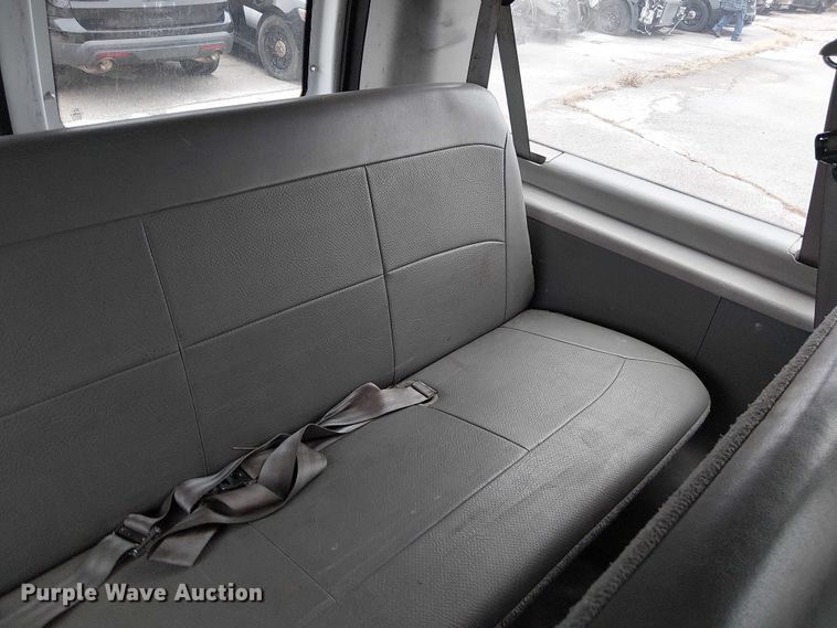 image for item FK0675 2007 Ford E350 van