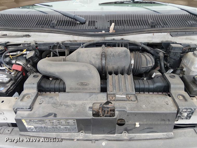 image for item FK0675 2007 Ford E350 van