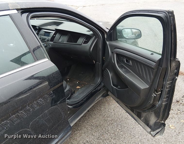 image for item FK0676 2017 Ford Taurus Police Interceptor 