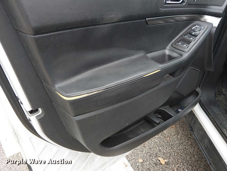 image for item FK0677 2015 Ford Explorer Police Interceptor SUV