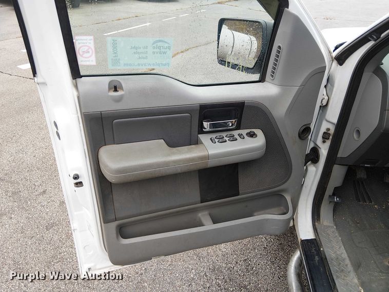 image for item FK0684 2006 Ford F150  SuperCrew pickup truck