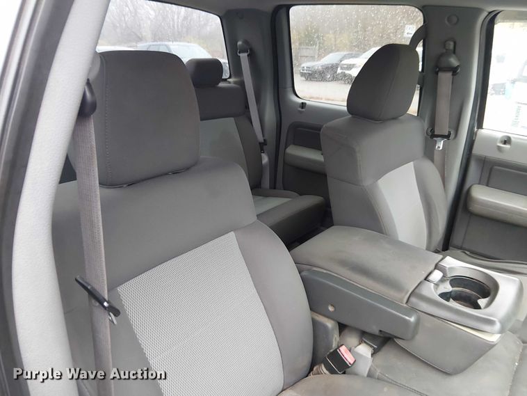 image for item FK0684 2006 Ford F150  SuperCrew pickup truck