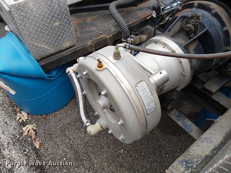 image for item FK0685 Sewer jetter truck bed