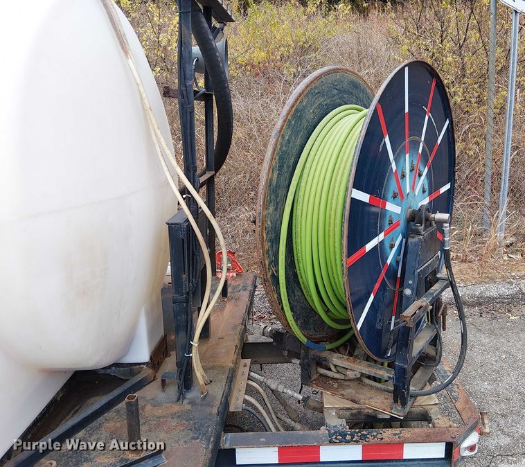 image for item FK0685 Sewer jetter truck bed