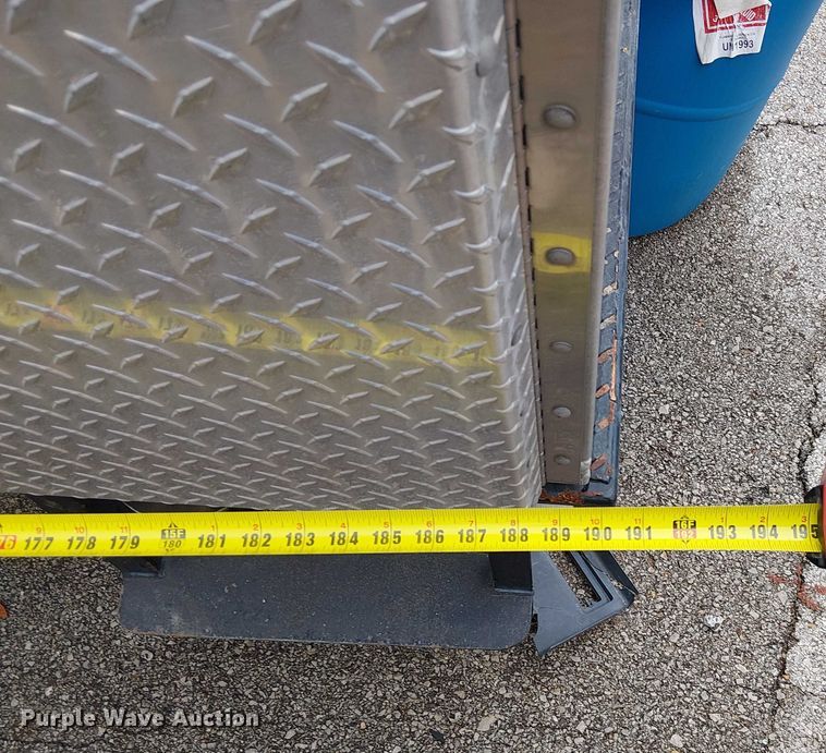 image for item FK0685 Sewer jetter truck bed