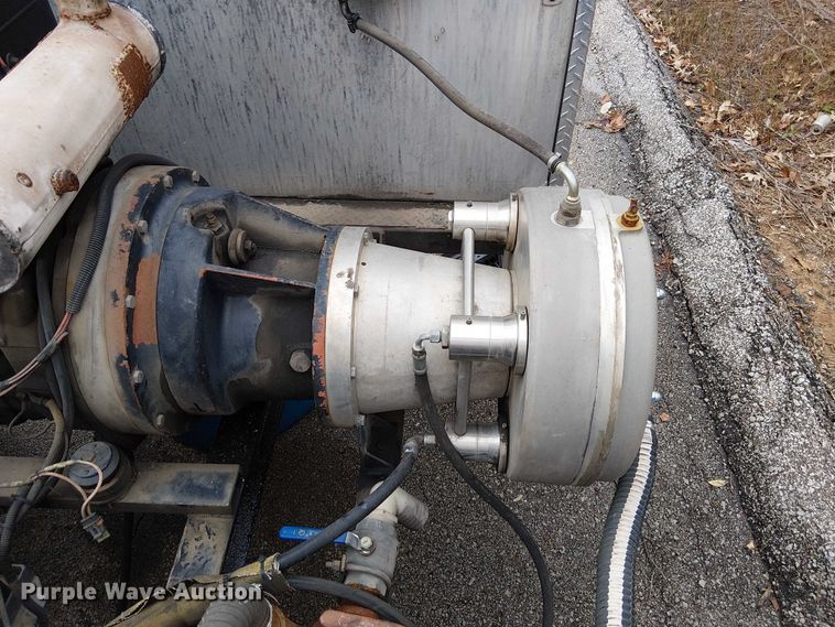 image for item FK0685 Sewer jetter truck bed