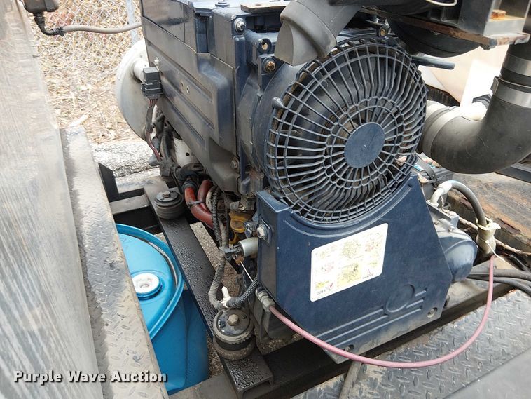 image for item FK0685 Sewer jetter truck bed