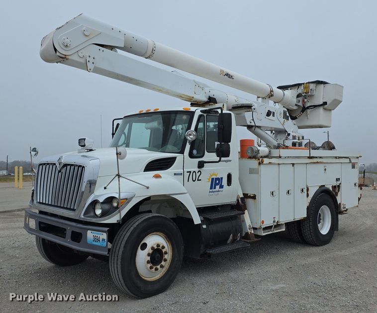 image for item FK0686 2009 International Work Star bucket truck