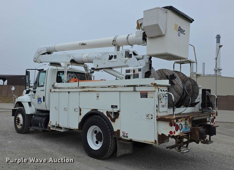 image for item FK0686 2009 International Work Star bucket truck
